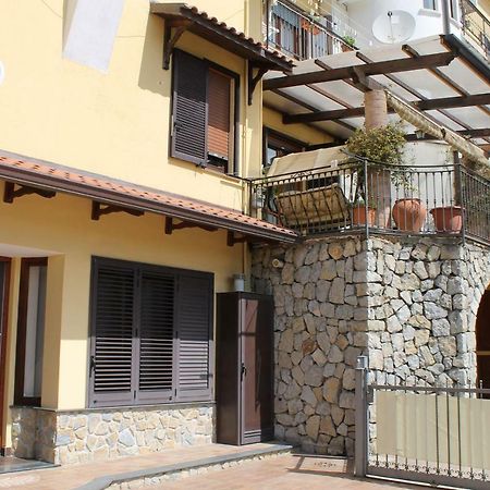 Villa Le Giare Ospitalita Diffusa Agerola Exterior foto